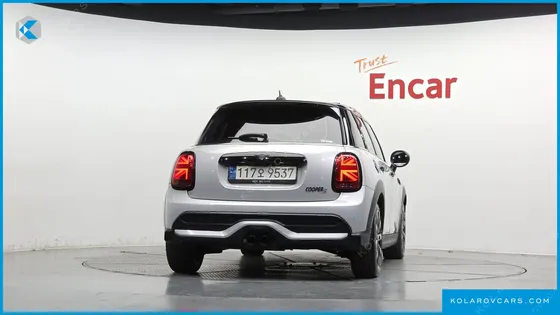 MINI COOPER 5DOOR CLASSIC