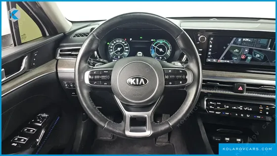 KIA K5 SIGNATURE