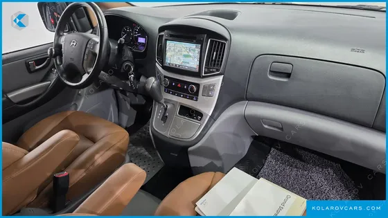 HYUNDAI STAREX CAMPING CAR