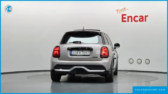 MINI COOPER 5DOOR CLASSIC