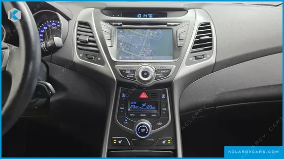 HYUNDAI ELANTRA (AVANTE) 1.6 GDI SMART