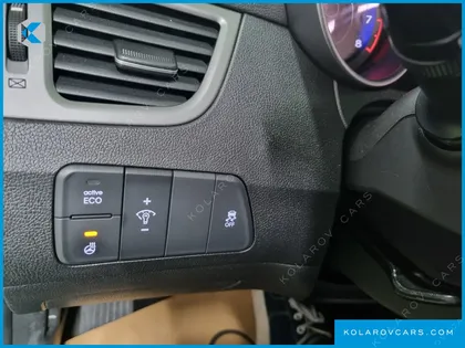 HYUNDAI ELANTRA (AVANTE) 1.6 GDI SMART