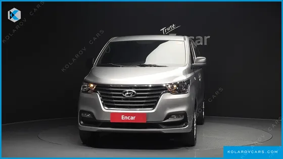 HYUNDAI STAREX 4WD URBAN 9-SEATER
