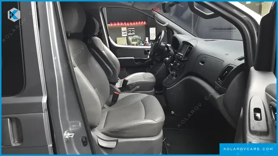 HYUNDAI STAREX 4WD URBAN 9-SEATER