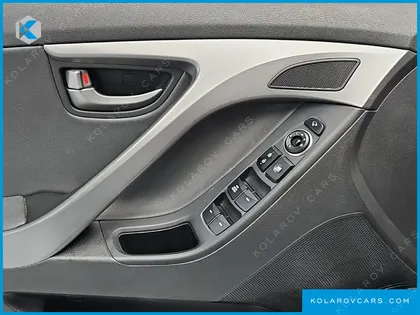 HYUNDAI ELANTRA (AVANTE) 1.6 GDI SMART