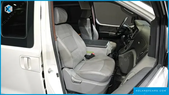 HYUNDAI STAREX CAMPING CAR