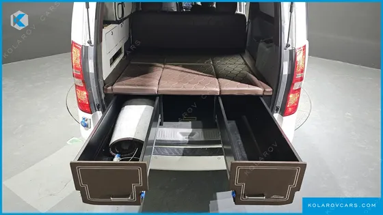 HYUNDAI STAREX CAMPING CAR