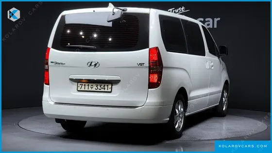 HYUNDAI STAREX WAGON 12-SEATER