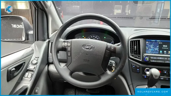 HYUNDAI STAREX WAGON 12-SEATER