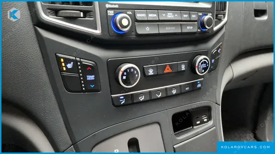 HYUNDAI STAREX WAGON 12-SEATER