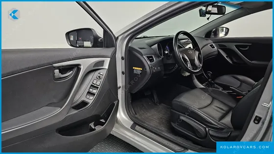 HYUNDAI ELANTRA (AVANTE) 1.6 GDI SMART