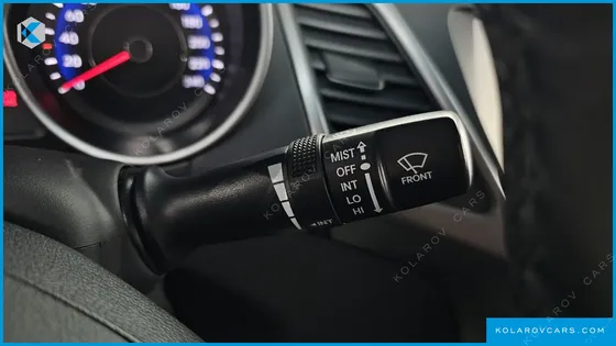 HYUNDAI ELANTRA (AVANTE) 1.6 GDI SMART