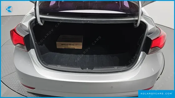 HYUNDAI ELANTRA (AVANTE) 1.6 GDI SMART