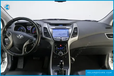 HYUNDAI ELANTRA (AVANTE) 1.6 GDI SMART