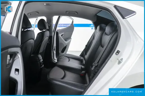 HYUNDAI ELANTRA (AVANTE) 1.6 GDI SMART