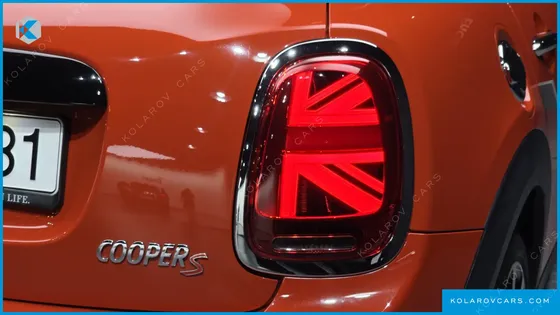 MINI COOPER 5DOOR HIGH