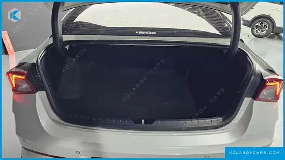 KIA K5 NOBLESSE