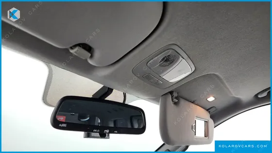 HYUNDAI STAREX 4WD WAGON 12-SEATER