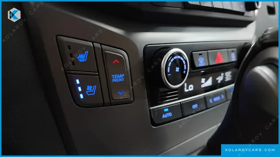 HYUNDAI STAREX 4WD WAGON 12-SEATER