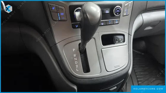 HYUNDAI STAREX SCHOOL BUS LPI