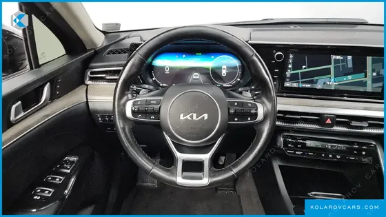 KIA K5 SIGNATURE