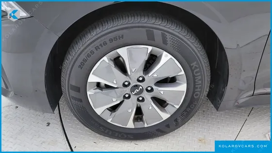 KIA K5 TRENDY