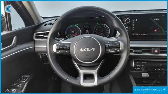 KIA K5 TRENDY