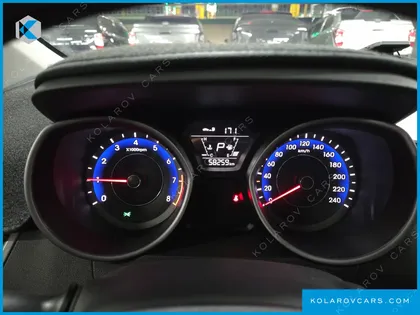 HYUNDAI ELANTRA (AVANTE) 1.6 GDI SMART