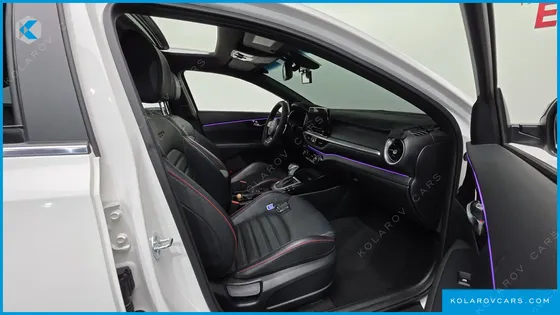 KIA K3 1.6 TURBO GT 5DOOR