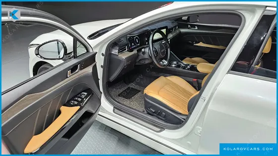 KIA K5 SIGNATURE