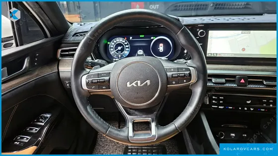 KIA K5 SIGNATURE