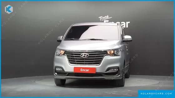 HYUNDAI STAREX URBAN 9-SEATER