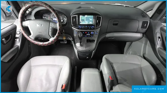 HYUNDAI STAREX URBAN 9-SEATER