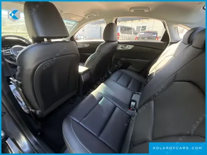 KIA K3 1.6