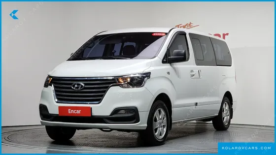 HYUNDAI STAREX 4WD URBAN 9-SEATER
