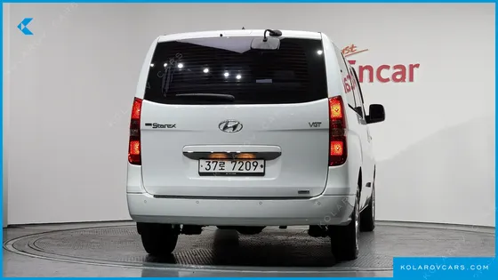 HYUNDAI STAREX 4WD URBAN 9-SEATER