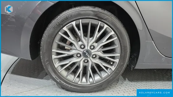 KIA K3 1.6
