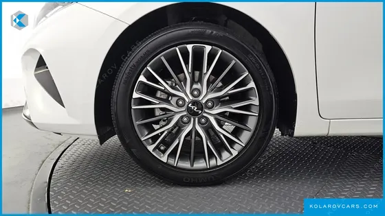 KIA K3 1.6