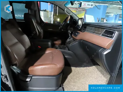 HYUNDAI STAREX URBAN 9-SEATER