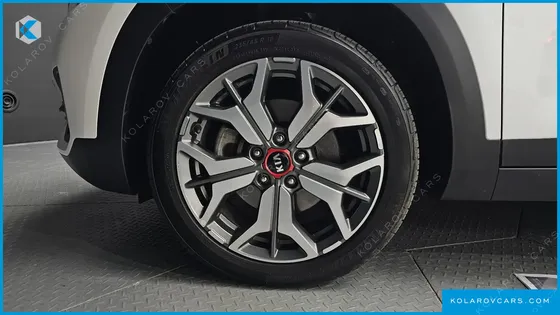 KIA SELTOS GASOLINE 1.6 TURBO 2WD