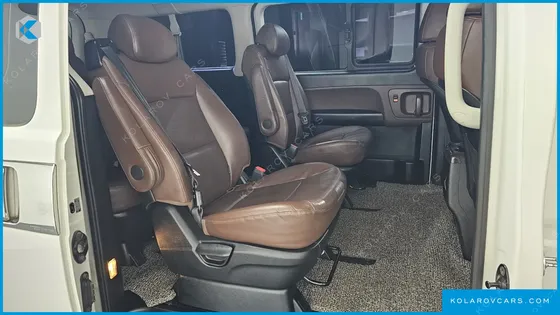 HYUNDAI STAREX URBAN 9-SEATER