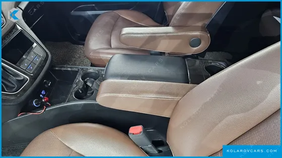 HYUNDAI STAREX URBAN 9-SEATER