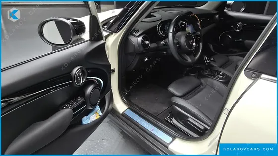 MINI COOPER 5DOOR CLASSIC
