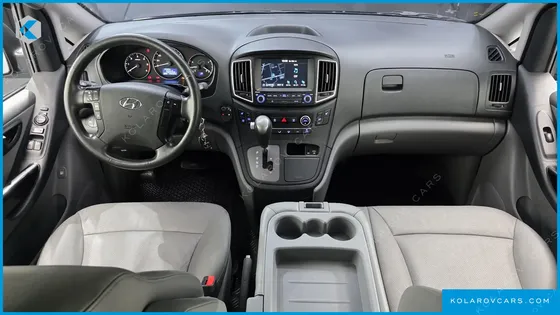 HYUNDAI STAREX WAGON 12-SEATER