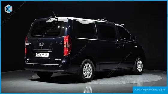 HYUNDAI STAREX VAN 3-SEATER