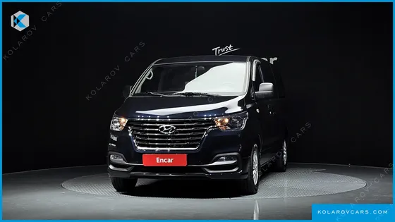 HYUNDAI STAREX VAN 3-SEATER