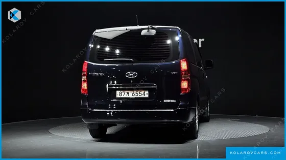 HYUNDAI STAREX VAN 3-SEATER