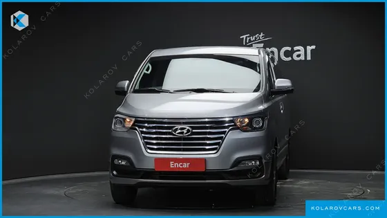 HYUNDAI STAREX 4WD URBAN 9-SEATER