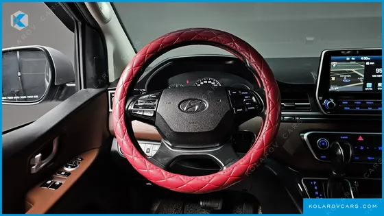 HYUNDAI STAREX 4WD URBAN 9-SEATER