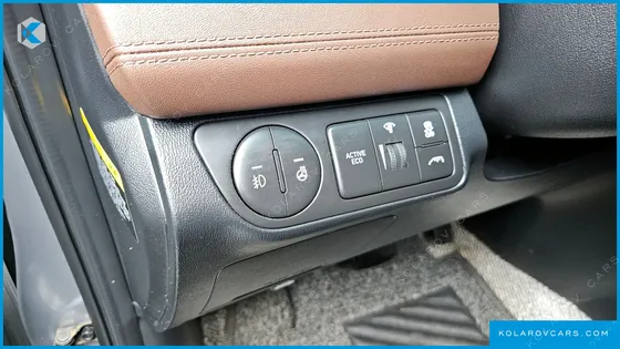 HYUNDAI STAREX 4WD URBAN 9-SEATER
